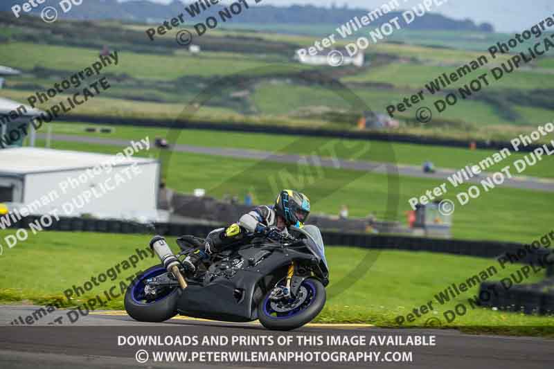 anglesey no limits trackday;anglesey photographs;anglesey trackday photographs;enduro digital images;event digital images;eventdigitalimages;no limits trackdays;peter wileman photography;racing digital images;trac mon;trackday digital images;trackday photos;ty croes